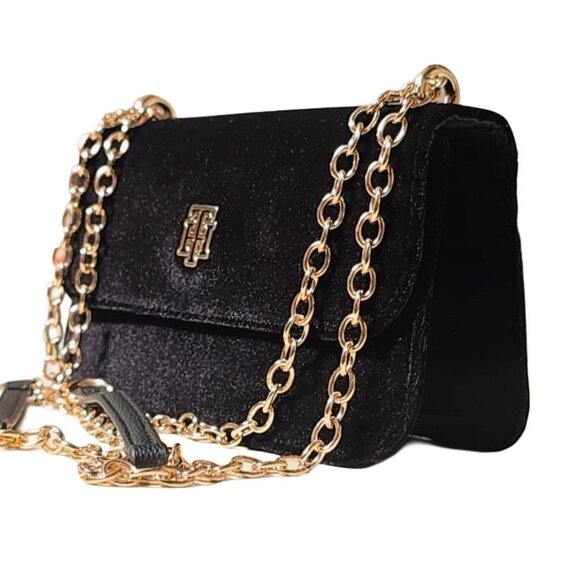 Tommy Hilfiger Solid Black Polyester Sling Bag - New - Picture 2 of 3